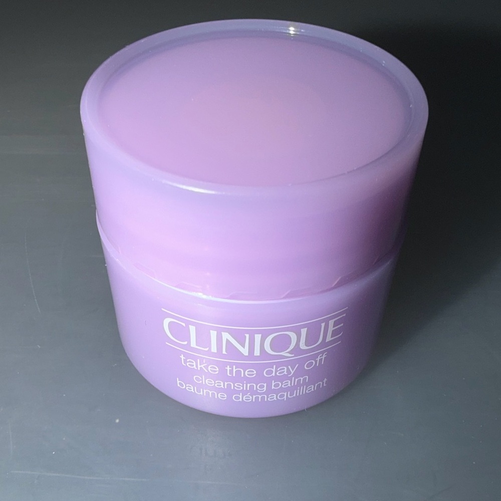 Clinique Take The Day Off Cleansing Balm Makeup Remover - Picture 5 of 6